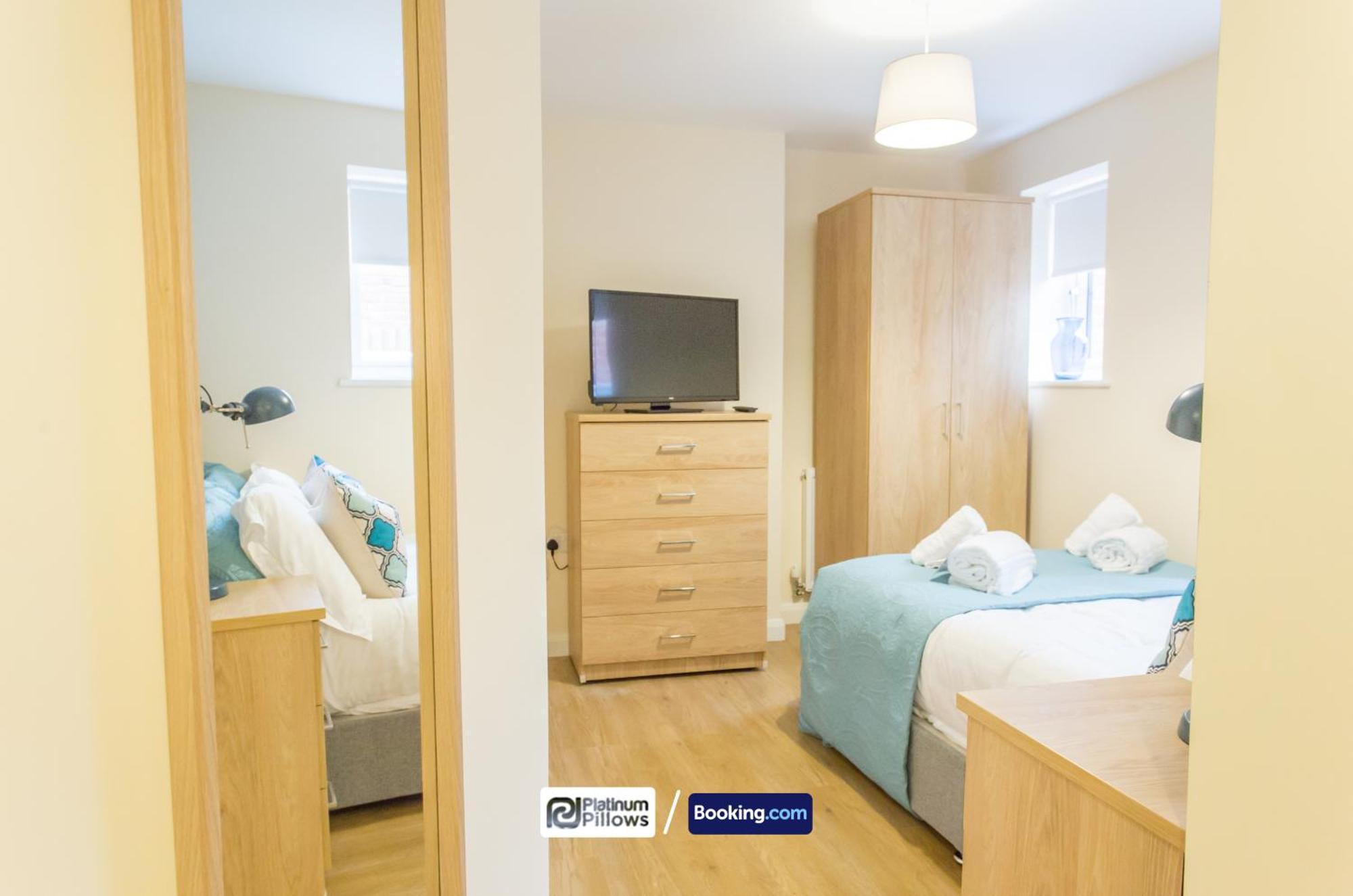 Modern Oxford 2 Bedroom Apartments, Near Headington Hospital, Families & Contractor Accommodation With Parking Εξωτερικό φωτογραφία