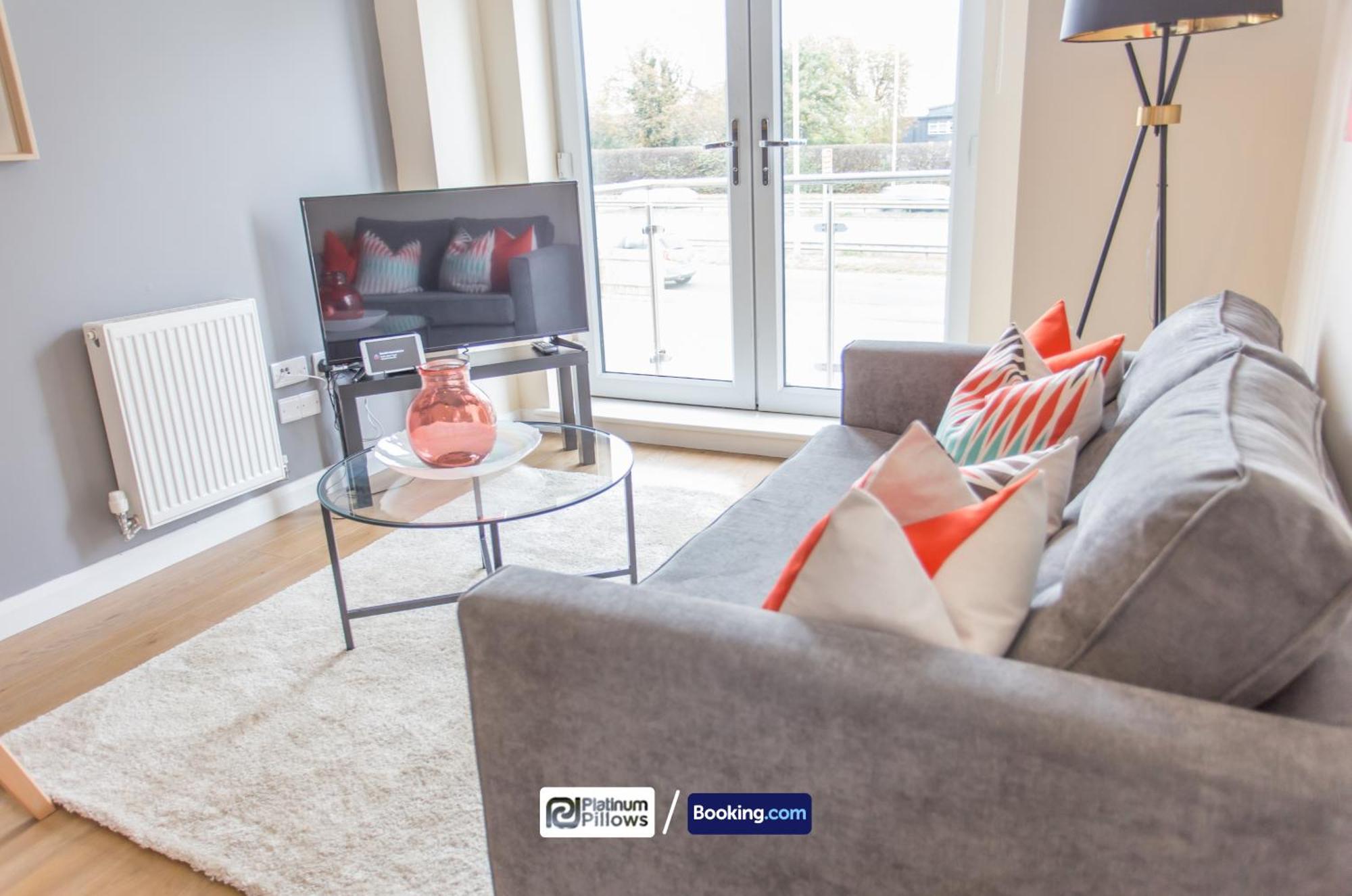 Modern Oxford 2 Bedroom Apartments, Near Headington Hospital, Families & Contractor Accommodation With Parking Εξωτερικό φωτογραφία