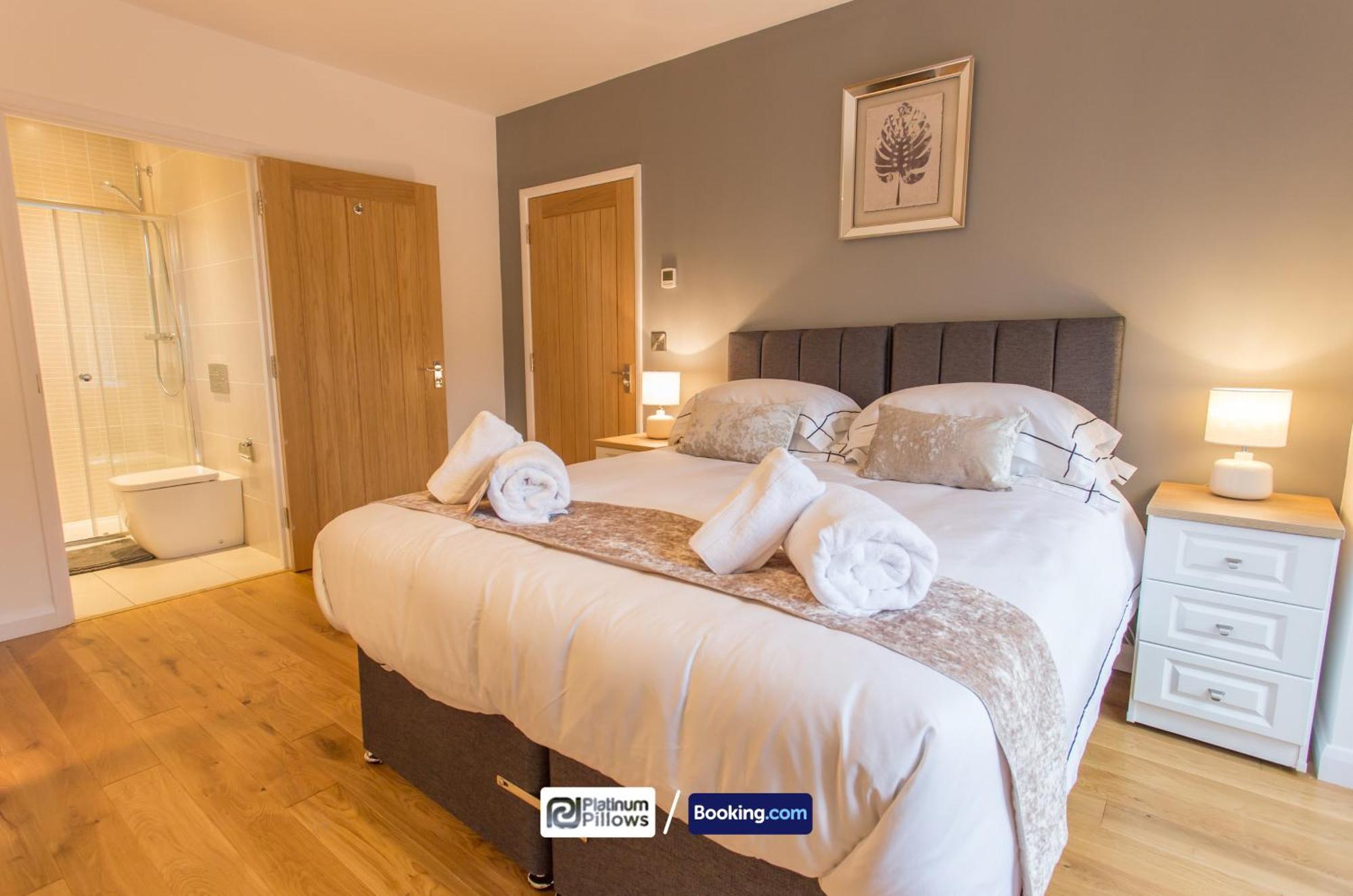Modern Oxford 2 Bedroom Apartments, Near Headington Hospital, Families & Contractor Accommodation With Parking Εξωτερικό φωτογραφία