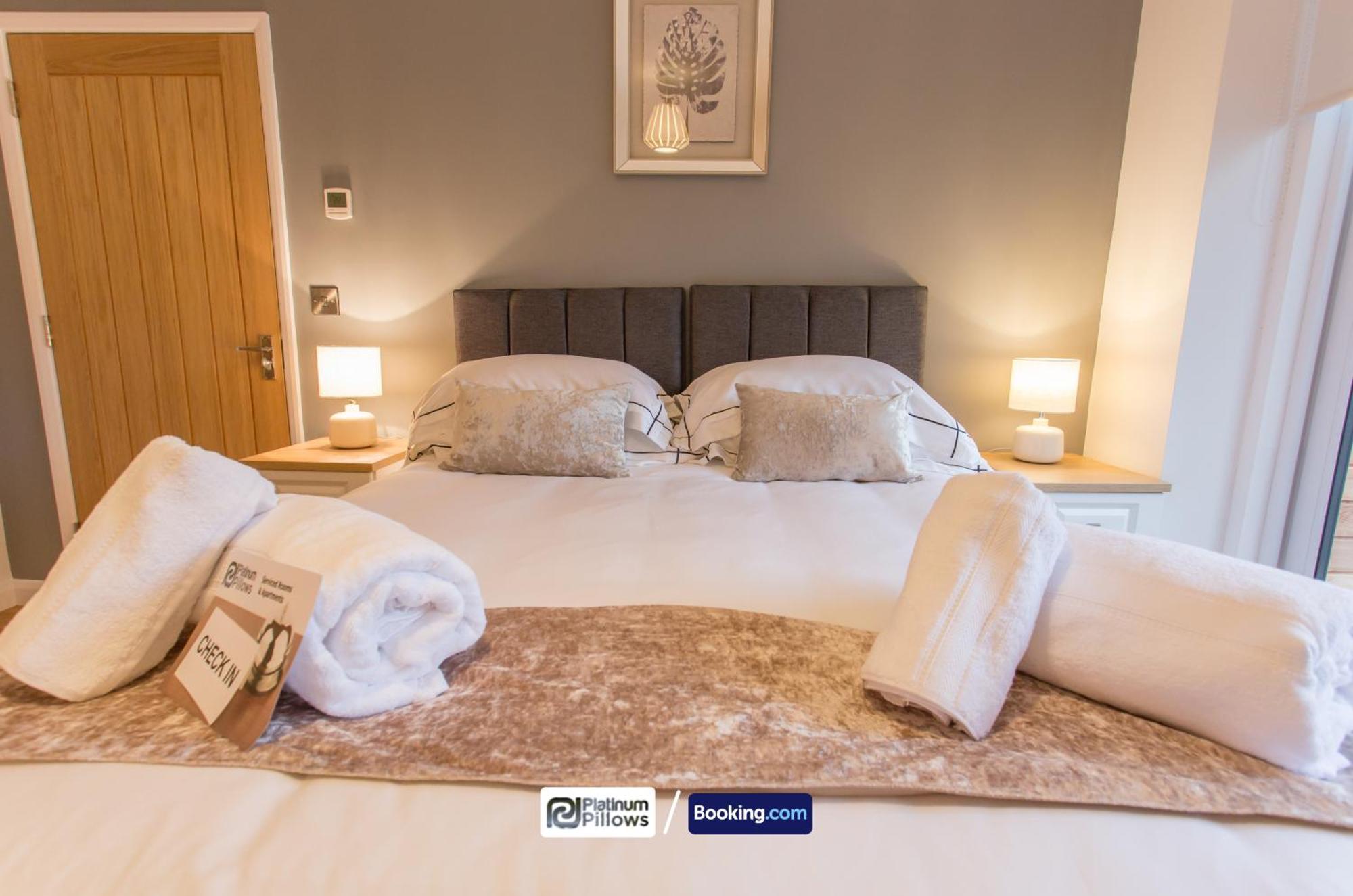 Modern Oxford 2 Bedroom Apartments, Near Headington Hospital, Families & Contractor Accommodation With Parking Εξωτερικό φωτογραφία