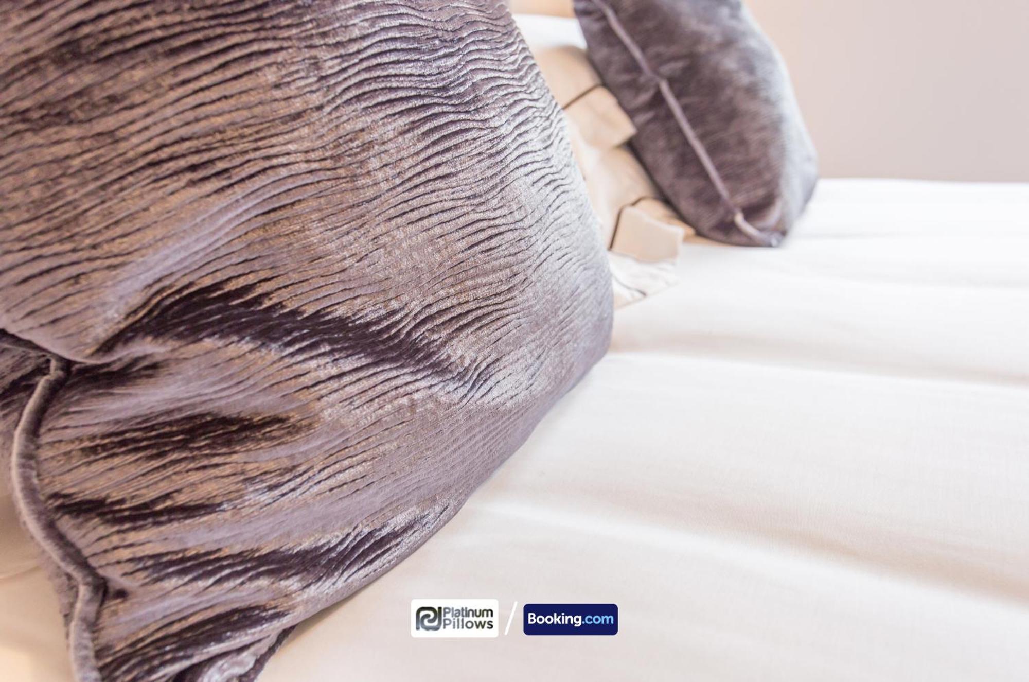 Modern Oxford 2 Bedroom Apartments, Near Headington Hospital, Families & Contractor Accommodation With Parking Εξωτερικό φωτογραφία