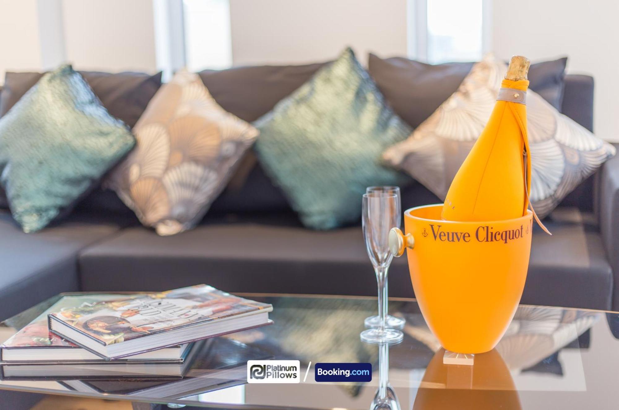 Modern Oxford 2 Bedroom Apartments, Near Headington Hospital, Families & Contractor Accommodation With Parking Εξωτερικό φωτογραφία