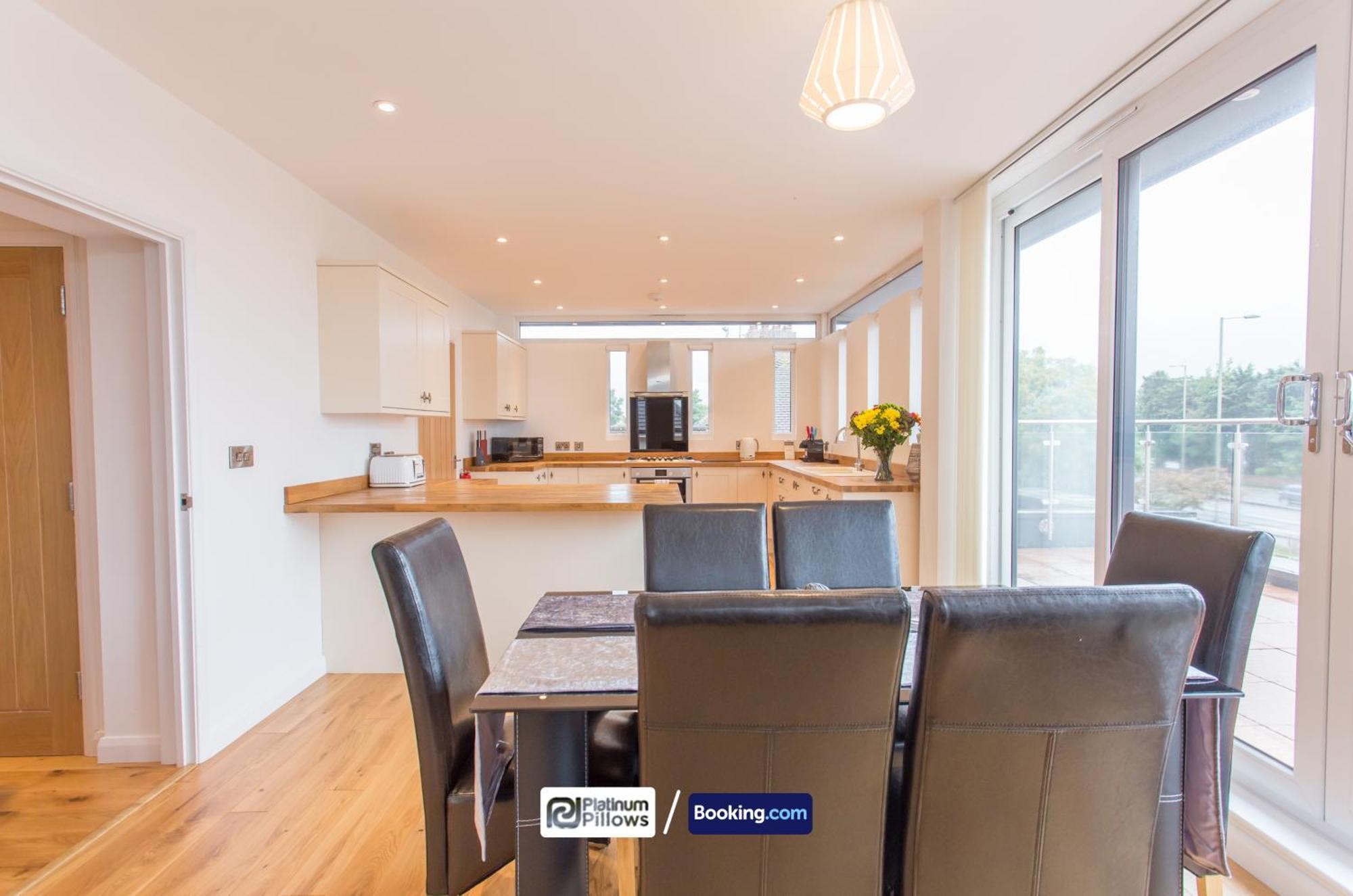 Modern Oxford 2 Bedroom Apartments, Near Headington Hospital, Families & Contractor Accommodation With Parking Εξωτερικό φωτογραφία